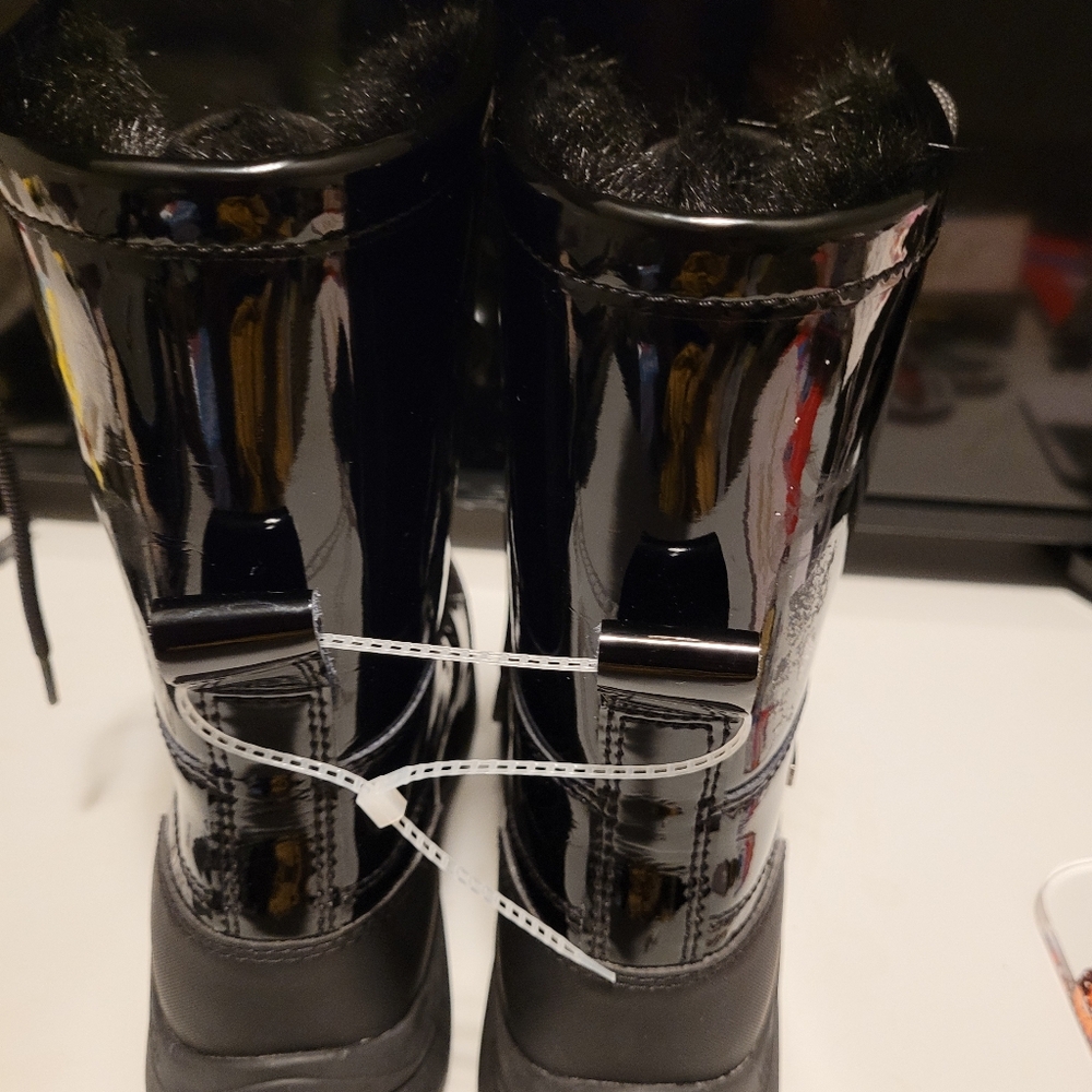 UGG Black Winter Boots - Picture 8 of 11